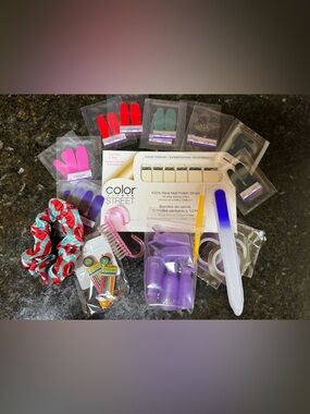 RETIRED Color Street Set (Flying Colors)